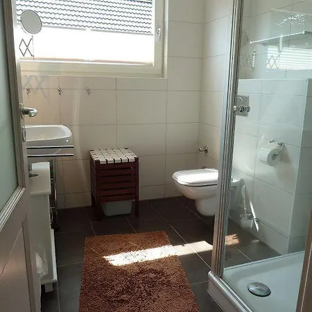 Fewo-7-3-n-ferienwohnung-in-graal-mueritz Lejlighed
